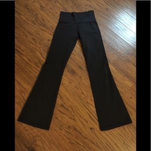 Black lululemon Groove Pants